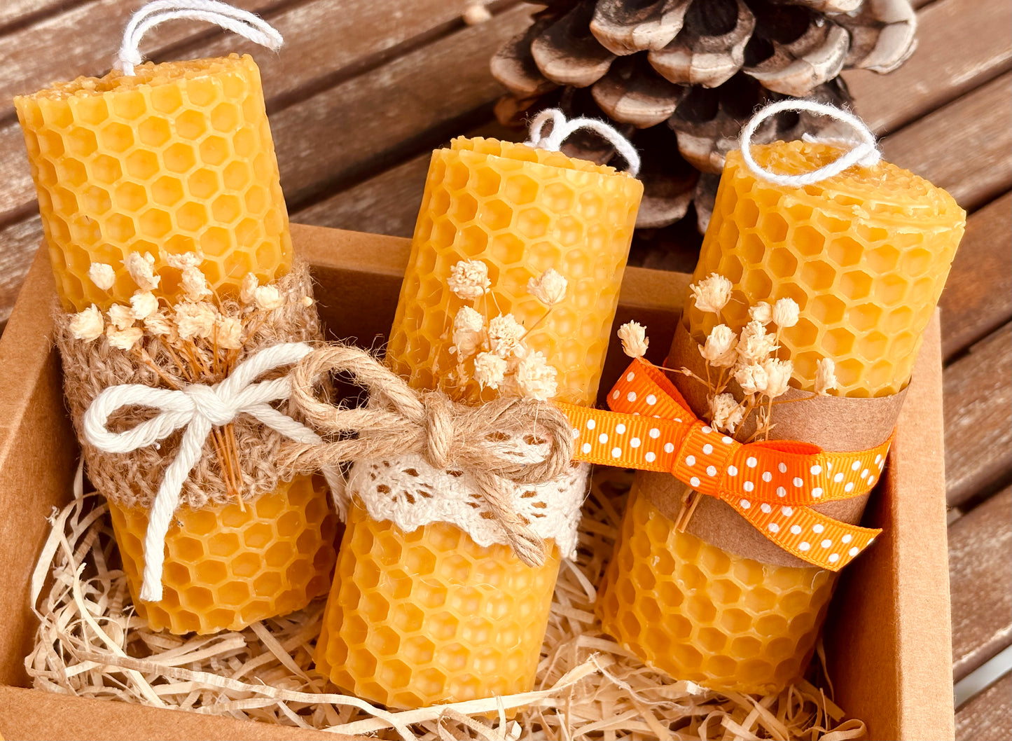 SET 3 PEZZI CANDELE IN CERA D'API